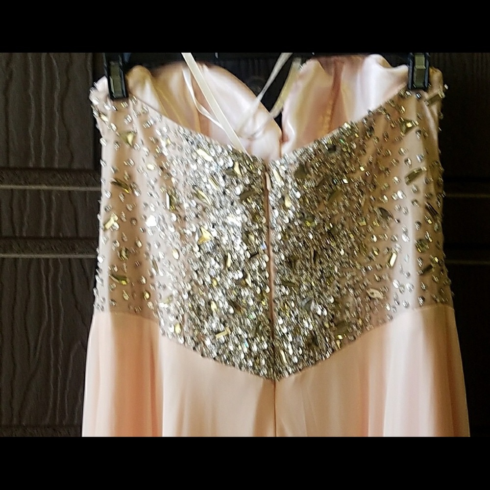 PROM DRESS - Picture 4 of 4